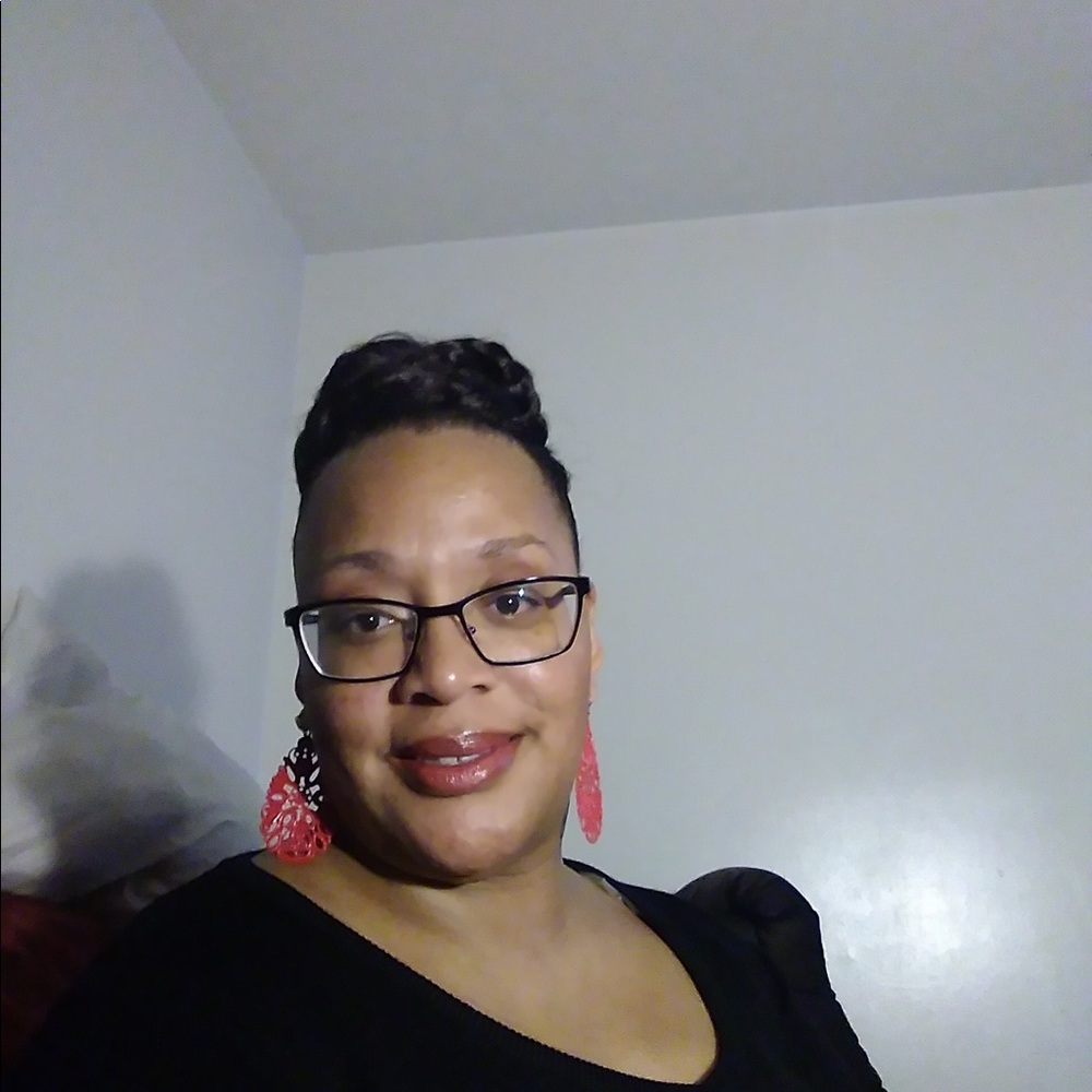 Meet your Posher, Tracey